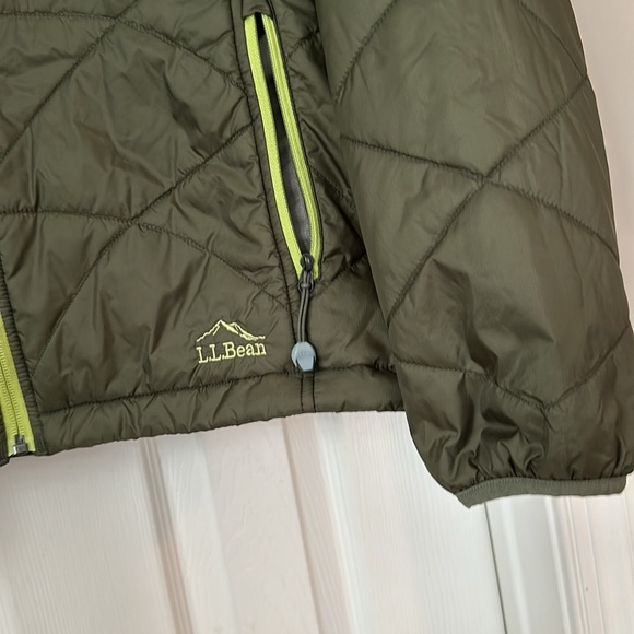 LL Bean quilted primaloft jacket - Picture 3 of 10